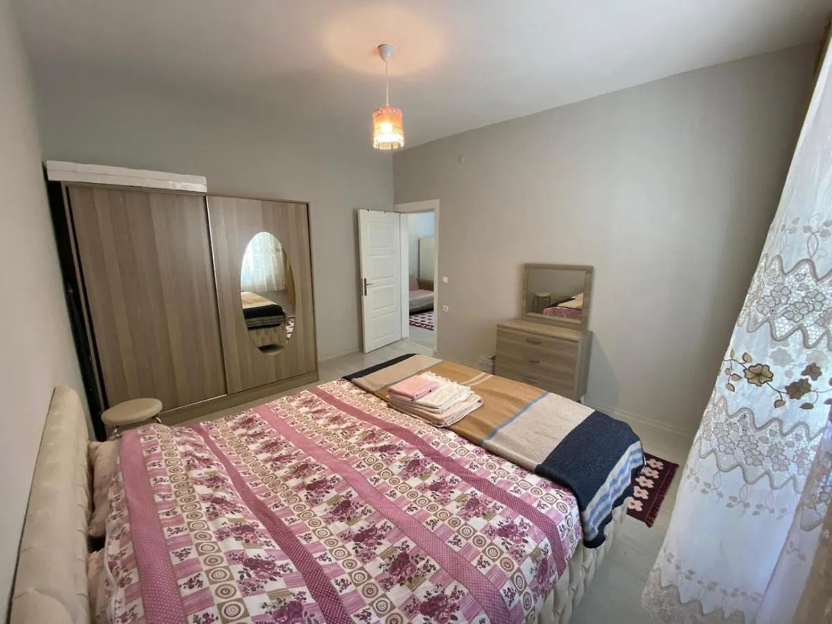 2+1 Full Furnitured House In City Center Antalya Lejlighed