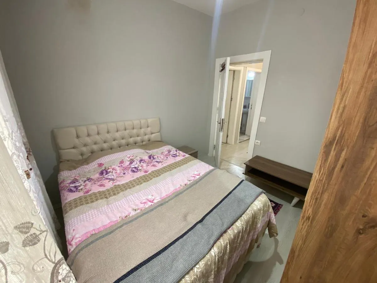 Lejlighed 2+1 Full Furnitured House In City Center Antalya Tyrkiet